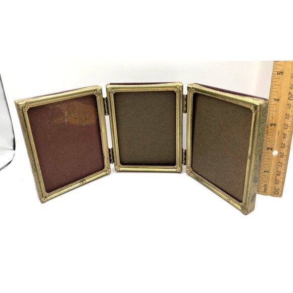 Vintage Folding Triple Hinged Brass Picture Frame W/ Velvet Backing No Glass 94e - Picture 2 of 6